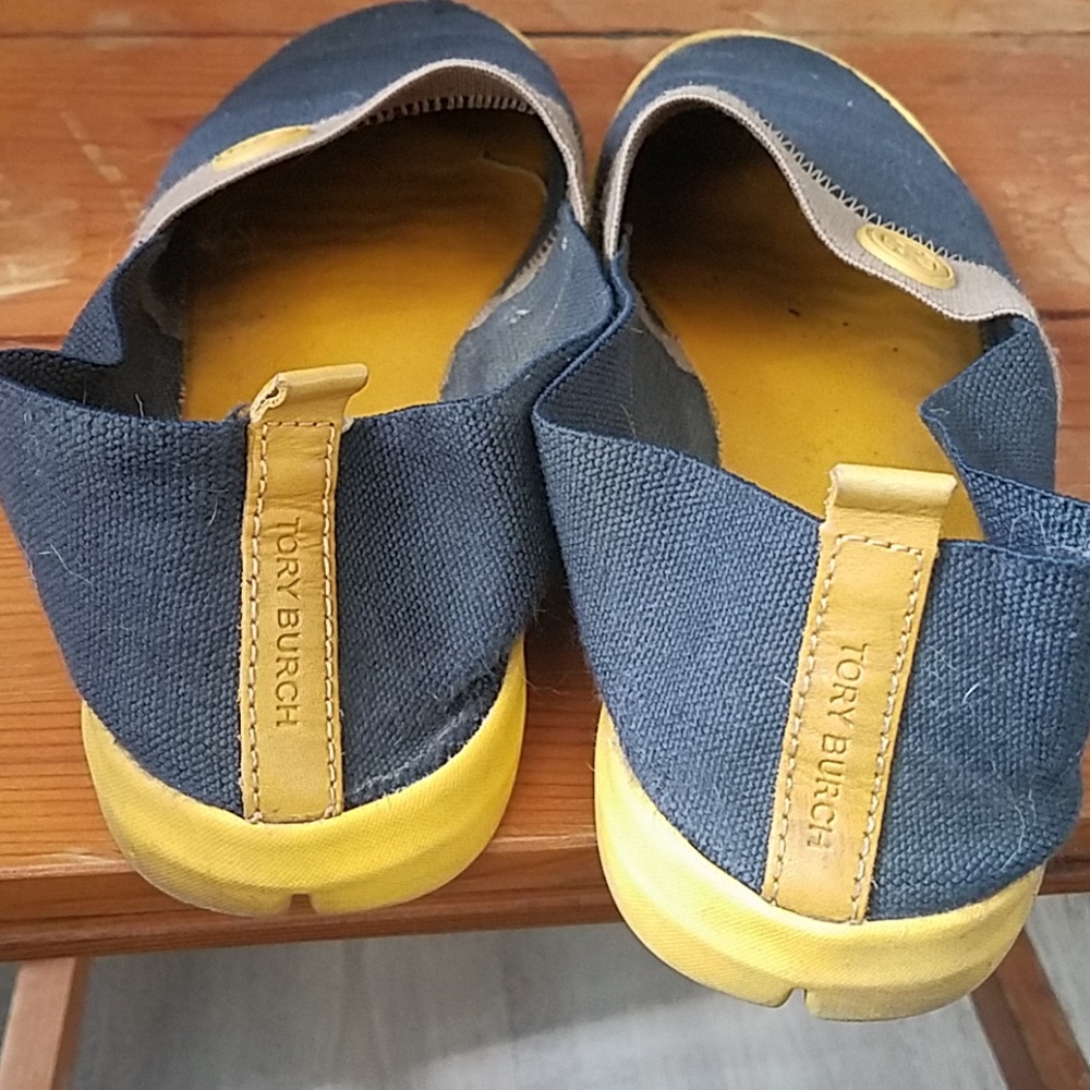 Used shoes - Picture 2 of 8